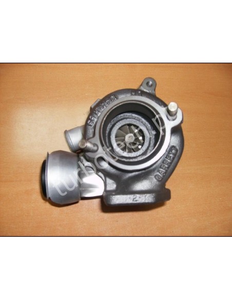 TURBOSPRĘŻARKA GARRETT  700447- 2247297G BMW 2,0D  136 KM